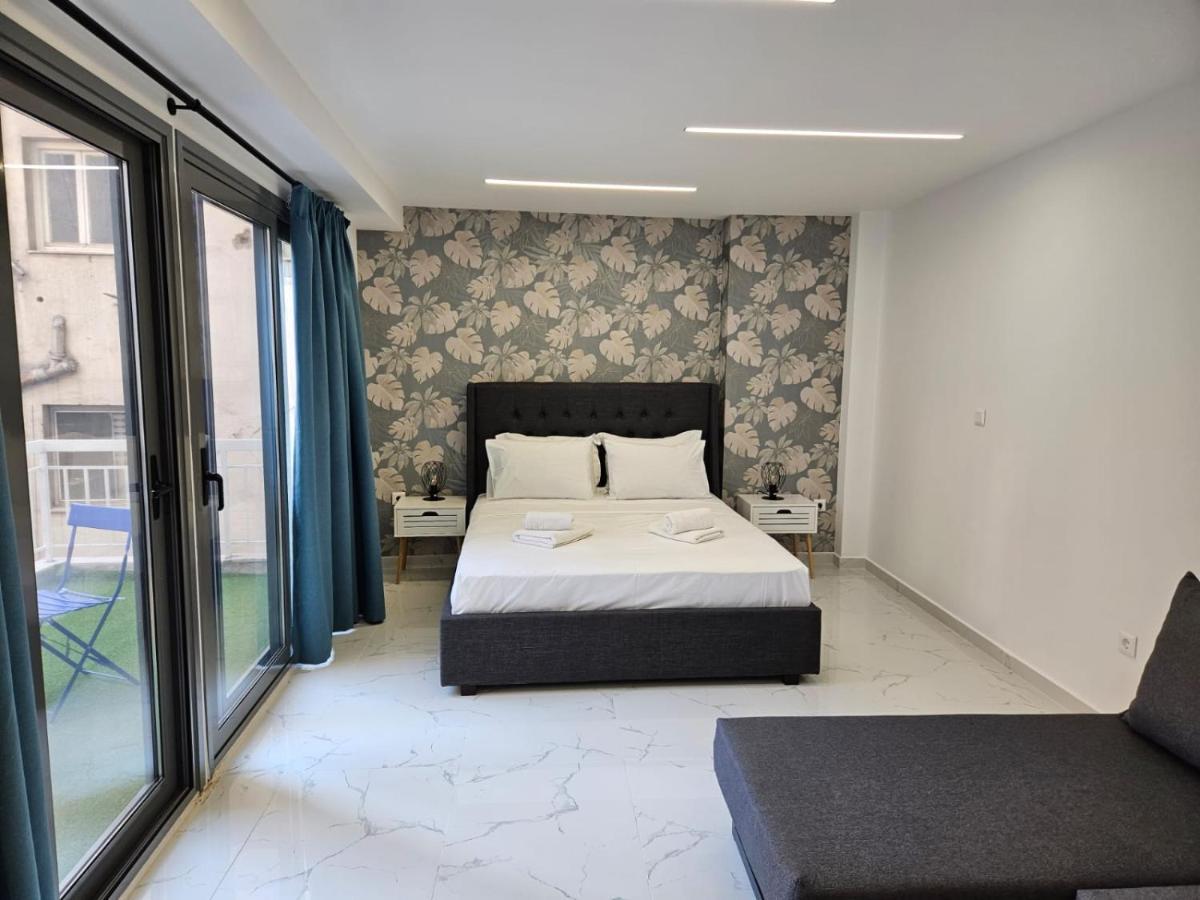 Nikis 20 Suites Athens Exterior photo