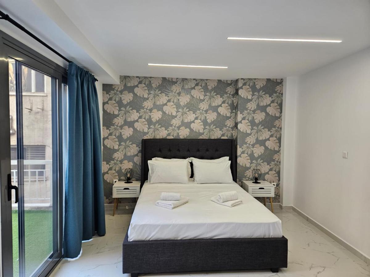 Nikis 20 Suites Athens Exterior photo